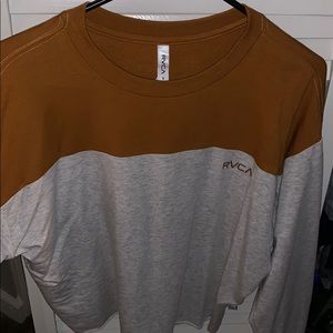 Cropped RVCA sweater